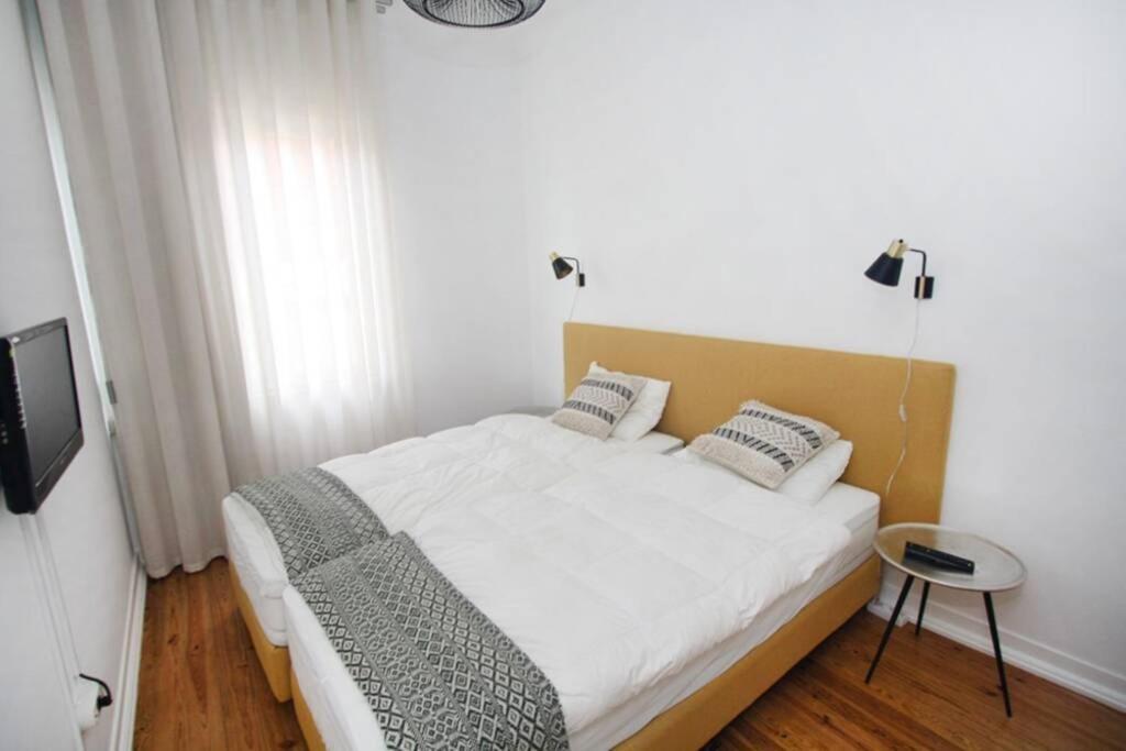 Casa A 50M Da Praia, Zona Central Da Nazaré Exterior photo